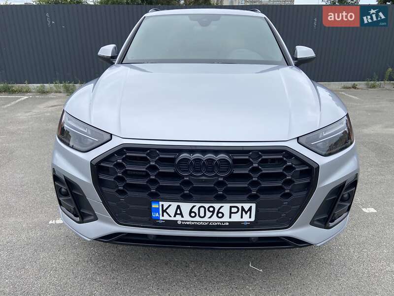 Внедорожник / Кроссовер Audi Q5 2022 в Киеве