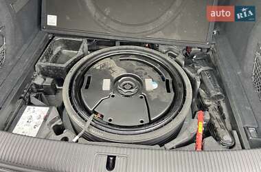 Внедорожник / Кроссовер Audi Q5 2022 в 