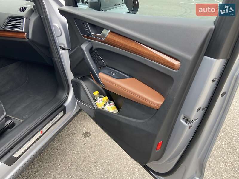 Внедорожник / Кроссовер Audi Q5 2022 в Киеве