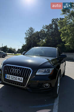 Внедорожник / Кроссовер Audi Q5 2016 в 