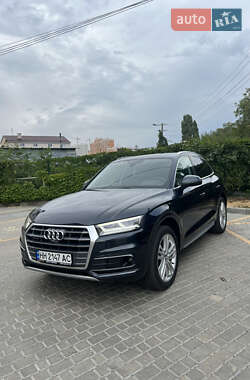 Внедорожник / Кроссовер Audi Q5 2018 в Одессе