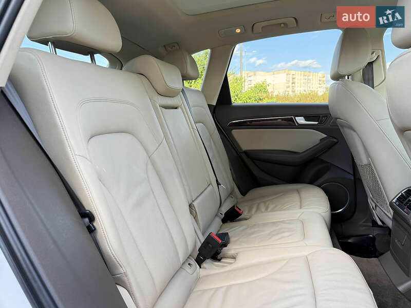 Позашляховик / Кросовер Audi Q5 2014 в Дрогобичі