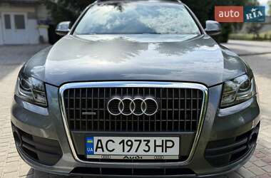 Позашляховик / Кросовер Audi Q5 2011 в 