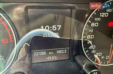 Позашляховик / Кросовер Audi Q5 2011 в 