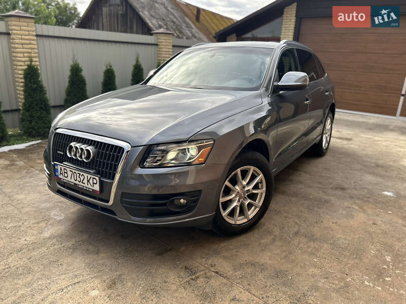 Внедорожник / Кроссовер Audi Q5 2012 в 