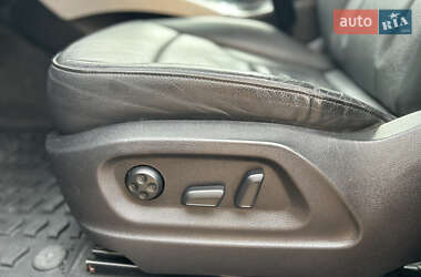 Внедорожник / Кроссовер Audi Q5 2012 в 