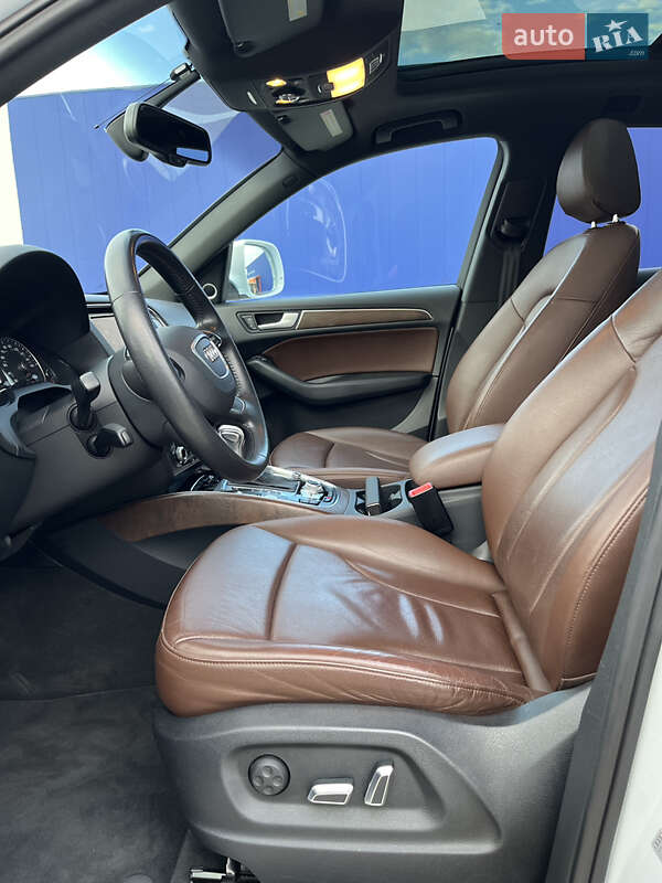 Внедорожник / Кроссовер Audi Q5 2013 в Сумах