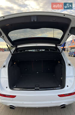 Внедорожник / Кроссовер Audi Q5 2013 в 