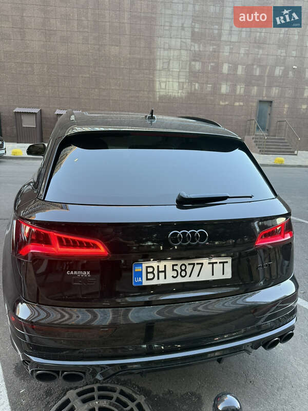 Внедорожник / Кроссовер Audi Q5 2017 в Одессе