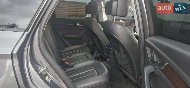 Внедорожник / Кроссовер Audi Q5 2018 в Киеве фото 29 Внедорожник / Кроссовер Audi Q5 2018 в Киеве