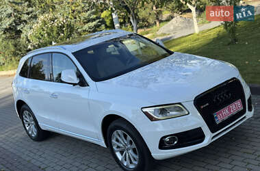 Внедорожник / Кроссовер Audi Q5 2015 в 