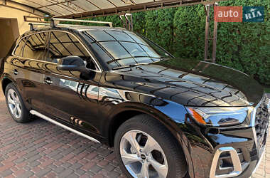Внедорожник / Кроссовер Audi Q5 2023 в 