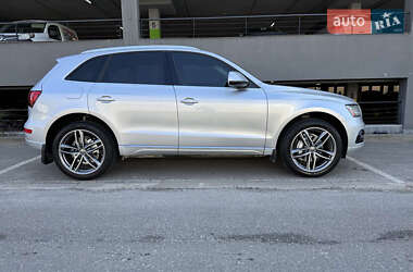 Внедорожник / Кроссовер Audi Q5 2012 в 