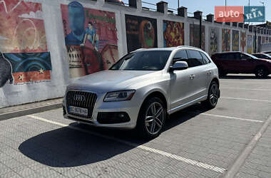 Внедорожник / Кроссовер Audi Q5 2012 в 