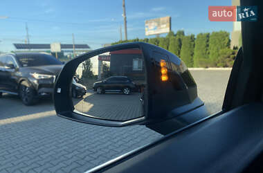 Внедорожник / Кроссовер Audi Q5 2018 в 