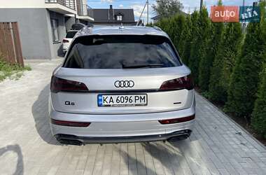 Внедорожник / Кроссовер Audi Q5 2022 в 