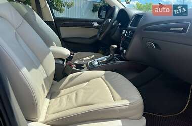 Внедорожник / Кроссовер Audi Q5 2015 в 