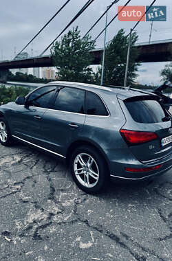 Внедорожник / Кроссовер Audi Q5 2016 в 