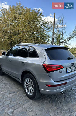 Внедорожник / Кроссовер Audi Q5 2016 в 