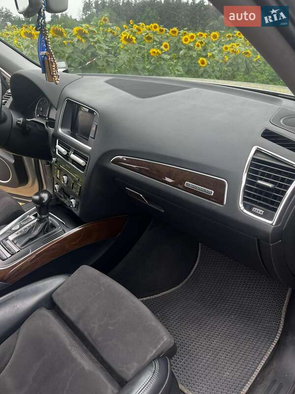 Внедорожник / Кроссовер Audi Q5 2016 в Киеве