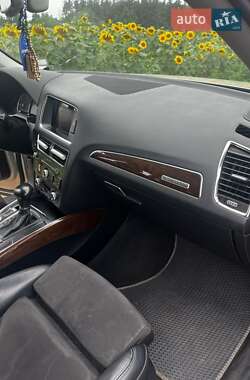 Внедорожник / Кроссовер Audi Q5 2016 в 