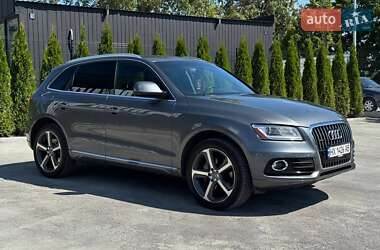 Внедорожник / Кроссовер Audi Q5 2015 в 