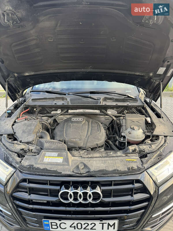 Внедорожник / Кроссовер Audi Q5 2016 в Львове