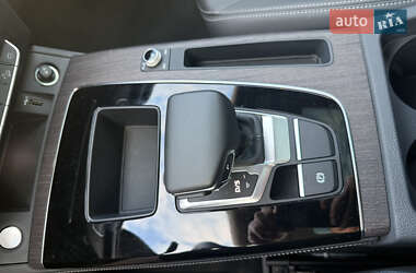 Внедорожник / Кроссовер Audi Q5 2024 в 