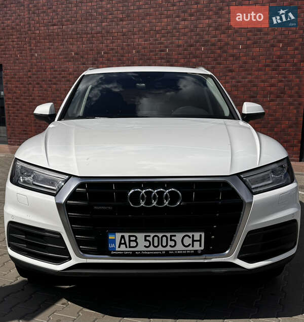 Внедорожник / Кроссовер Audi Q5 2017 в Виннице