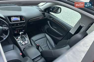 Внедорожник / Кроссовер Audi Q5 2015 в 