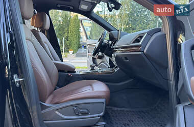 Внедорожник / Кроссовер Audi Q5 2018 в 