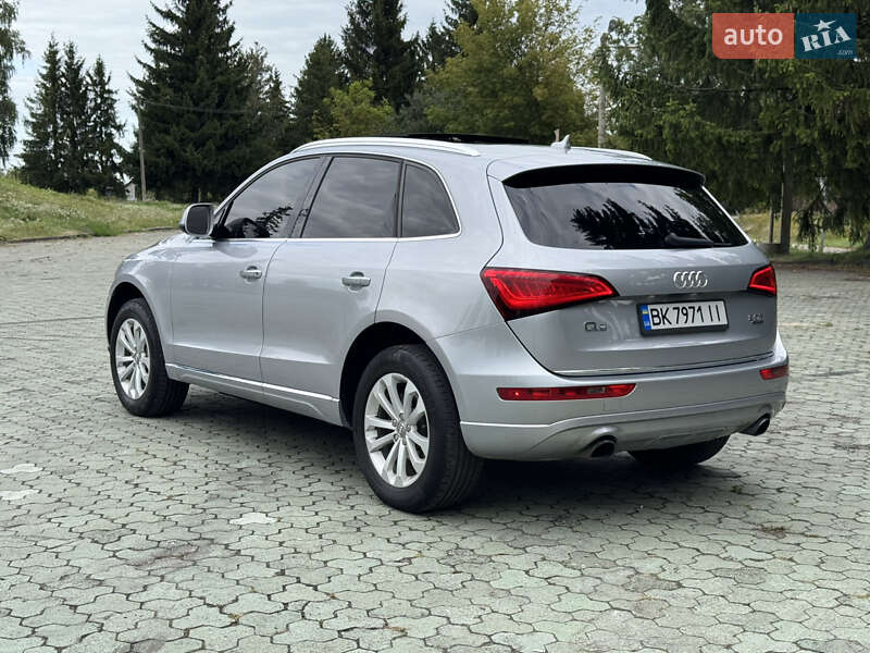 Внедорожник / Кроссовер Audi Q5 2015 в Дубно
