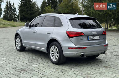 Внедорожник / Кроссовер Audi Q5 2015 в 