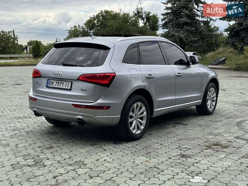 Внедорожник / Кроссовер Audi Q5 2015 в Дубно