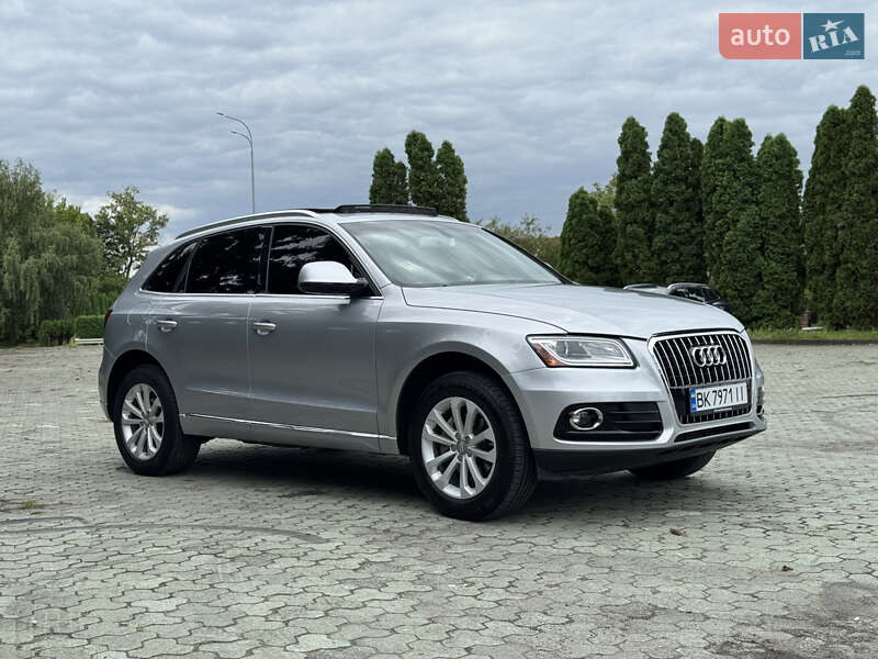 Внедорожник / Кроссовер Audi Q5 2015 в Дубно