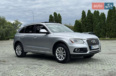 Внедорожник / Кроссовер Audi Q5 2015 в 