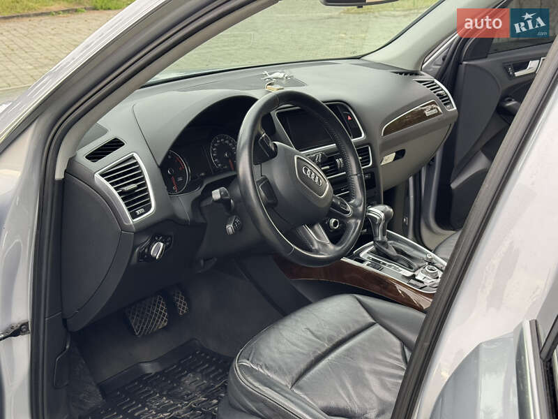 Внедорожник / Кроссовер Audi Q5 2015 в Дубно