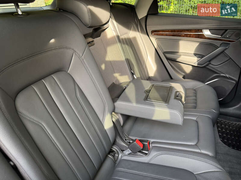 Внедорожник / Кроссовер Audi Q5 2018 в Львове