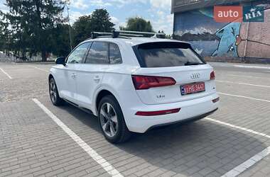 Внедорожник / Кроссовер Audi Q5 2020 в 