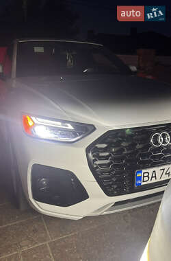Внедорожник / Кроссовер Audi Q5 2023 в Киеве