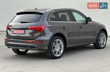 Внедорожник / Кроссовер Audi Q5 2012 в 