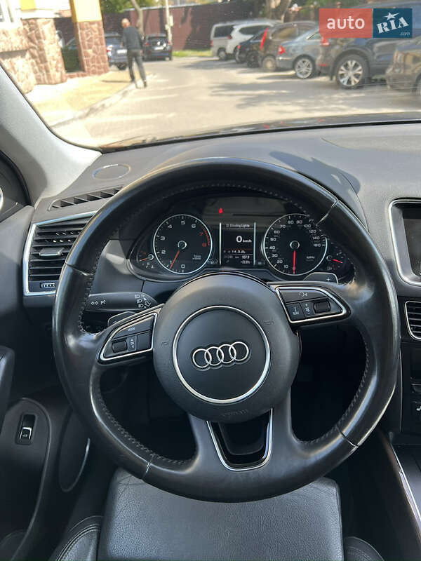 Внедорожник / Кроссовер Audi Q5 2013 в Тернополе