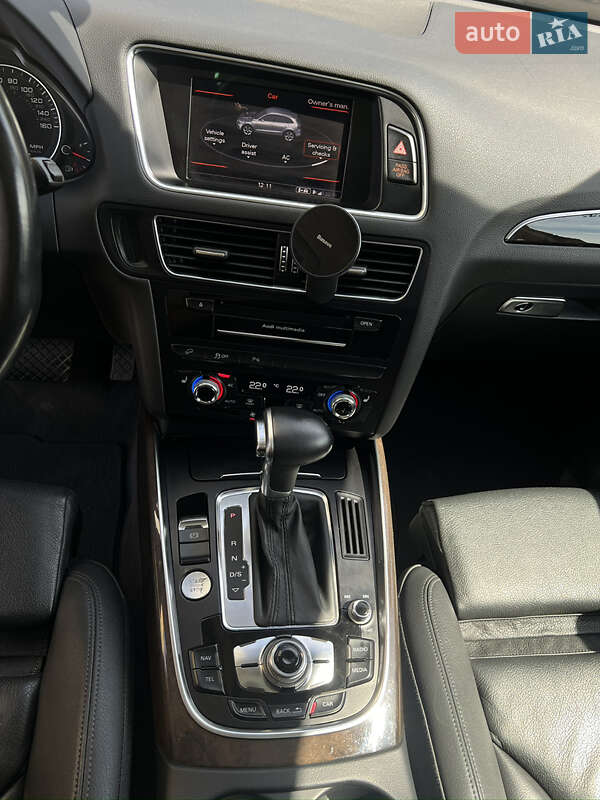 Внедорожник / Кроссовер Audi Q5 2013 в Тернополе