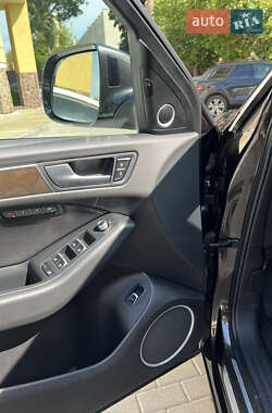 Внедорожник / Кроссовер Audi Q5 2013 в Тернополе