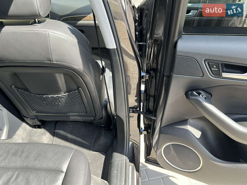 Внедорожник / Кроссовер Audi Q5 2013 в Тернополе