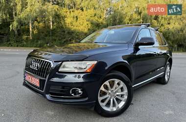 Позашляховик / Кросовер Audi Q5 2015 в 