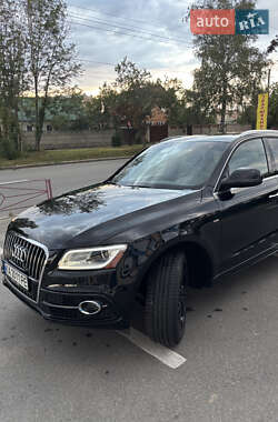 Внедорожник / Кроссовер Audi Q5 2016 в 