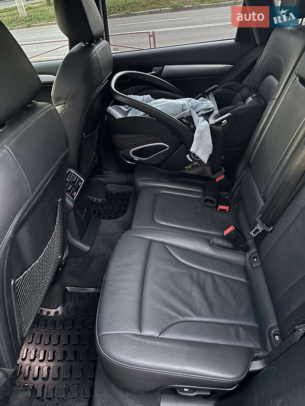 Внедорожник / Кроссовер Audi Q5 2016 в Ивано-Франковске фото 16 Внедорожник / Кроссовер Audi Q5 2016 в Ивано-Франковске