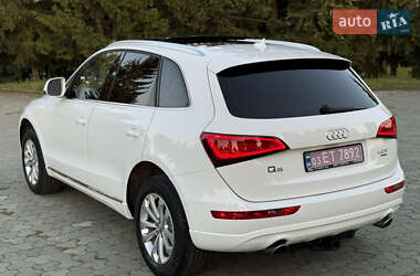 Позашляховик / Кросовер Audi Q5 2013 в 