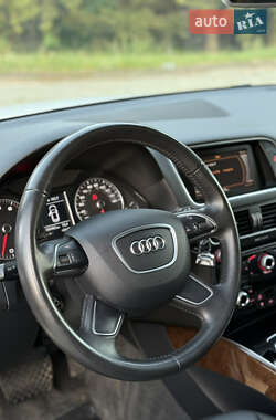 Позашляховик / Кросовер Audi Q5 2013 в 